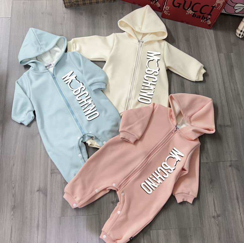 Moschino sz59 66 73 80 90 85
